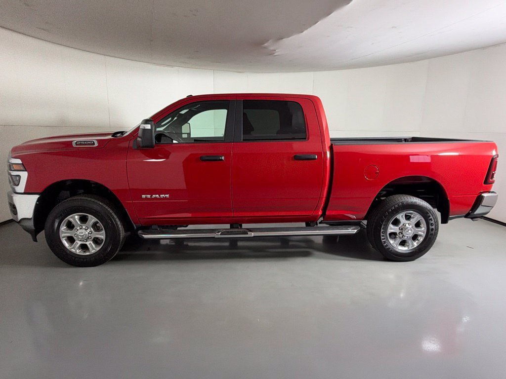 Used 2026 RAM 2500 Big Horn AWD/4WD image 5