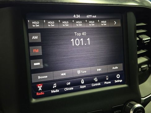 Used 2019 RAM 1500 Big Horn AWD/4WD image 16
