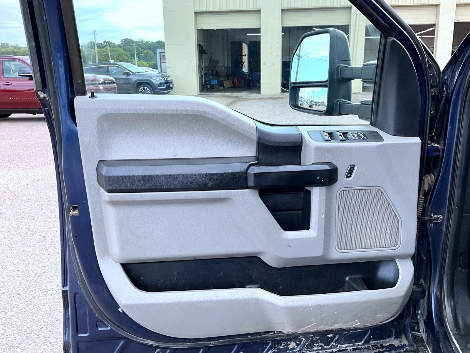 Used 2018 Ford F350 XL RWD image 10