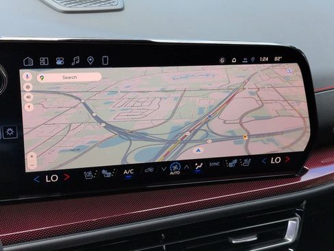 New 2026 Chevrolet Traverse RS image 16