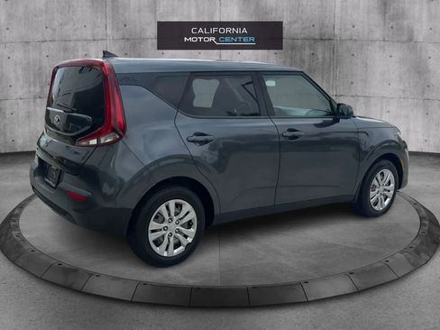 Used 2020 Kia Soul LX FWD image 5