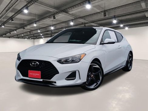 Used 2019 Hyundai Veloster Turbo FWD image 1