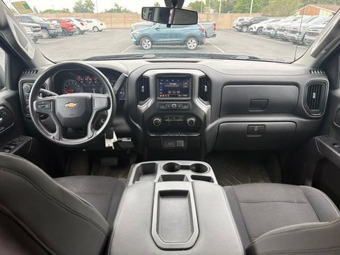 Used 2020 Chevrolet Silverado 1500 Custom w/ Custom Value Package AWD/4WD image 12