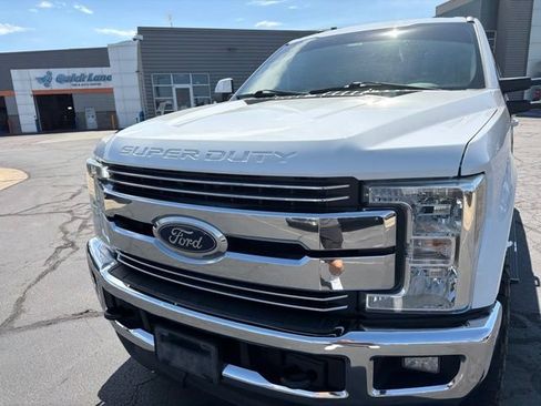 Used 2018 Ford F250 Lariat AWD/4WD image 14