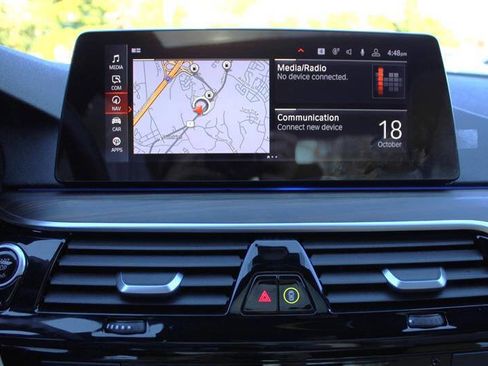 Used 2020 BMW 530i w/ Convenience Package image 21