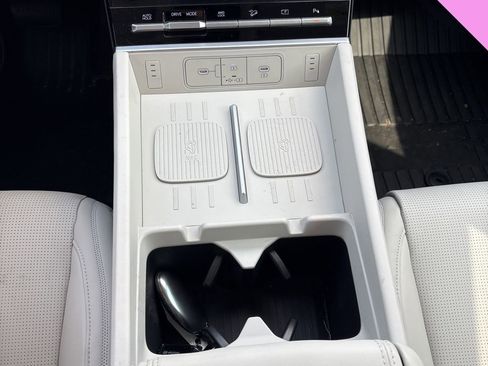 Used 2026 Hyundai Santa Fe Calligraphy image 15