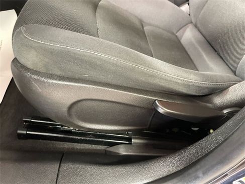 Used 2015 Chevrolet Cruze LT image 12