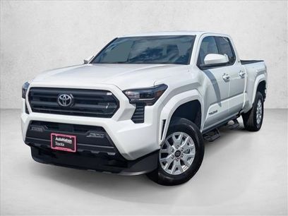 New 2025 Toyota Tacoma SR5