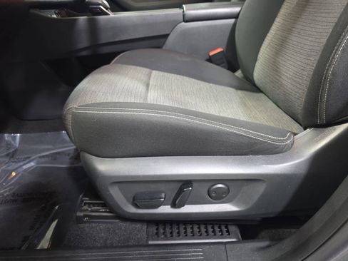 Used 2023 Nissan Rogue SV FWD image 27