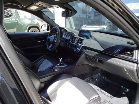 Used 2018 BMW M3 CS w/ Executive Package image 21