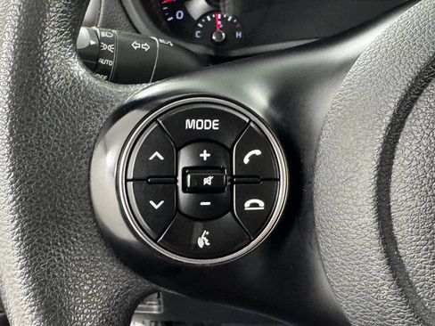 Used 2022 Kia Soul LX w/ Technology Package FWD image 22