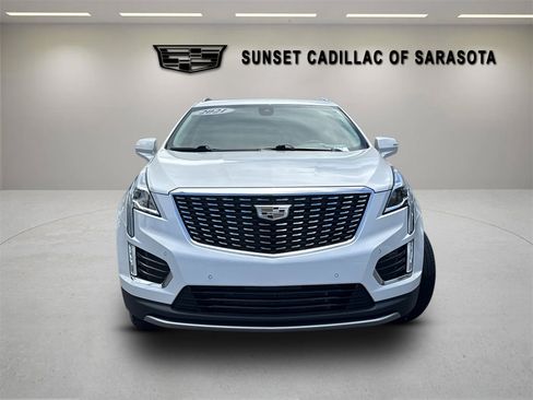 Used 2021 Cadillac XT5 Premium Luxury w/ LPO, Floor Liner Package FWD image 2