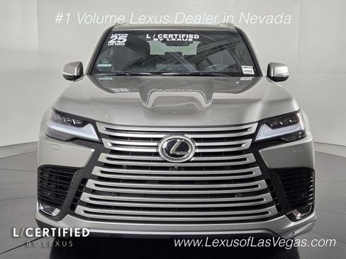Certified 2025 Lexus LX 700h Luxury AWD/4WD image 8