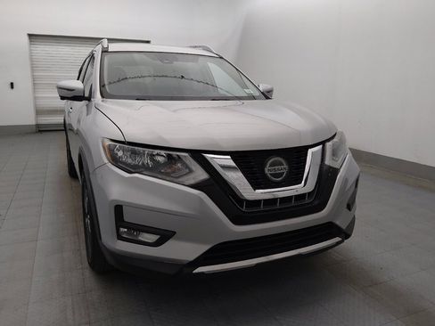 Used 2018 Nissan Rogue SL image 14