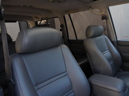 Used 1994 Toyota Land Cruiser AWD/4WD image 46