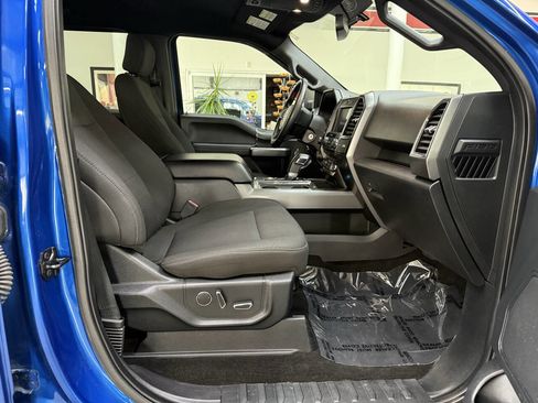Used 2018 Ford F150 XLT w/ Equipment Group 302A Luxury AWD/4WD image 17
