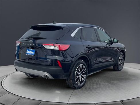 Used 2021 Ford Escape SE image 5