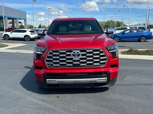 Used 2024 Toyota Sequoia Capstone AWD/4WD image 29
