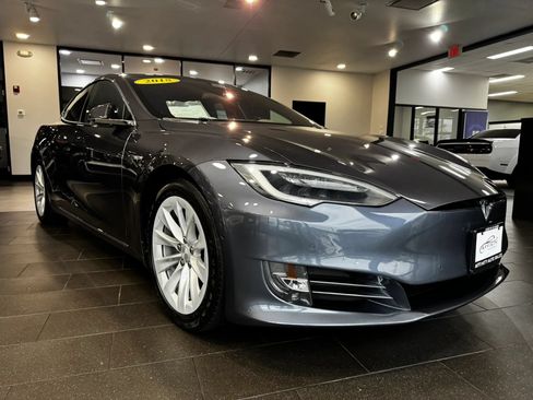 Used 2018 Tesla Model S 100D AWD/4WD image 7