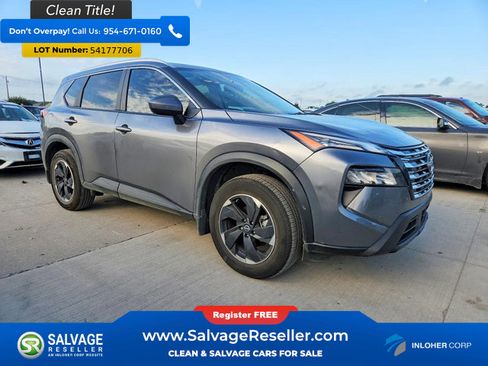 Used 2025 Nissan Rogue SV w/ SV Premium Package FWD image 5