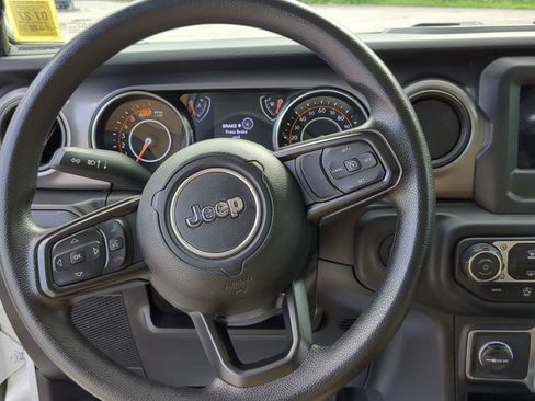 Used 2023 Jeep Wrangler Unlimited Sport AWD/4WD image 14
