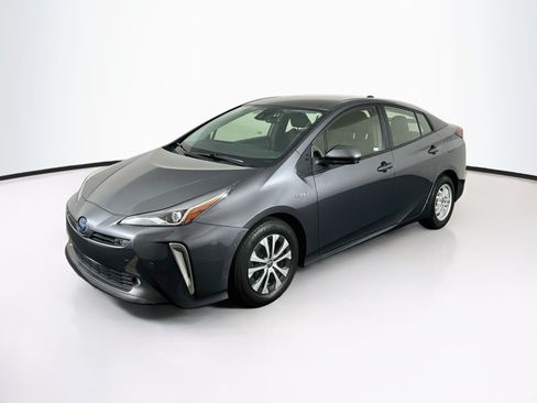 Used 2021 Toyota Prius LE w/ Carpet Mat Package (TMS) AWD/4WD image 3