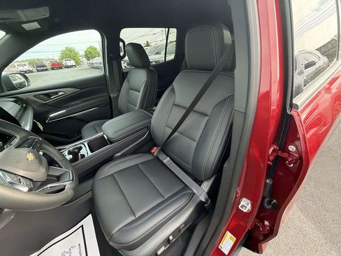 New 2026 Chevrolet Traverse LT FWD image 17