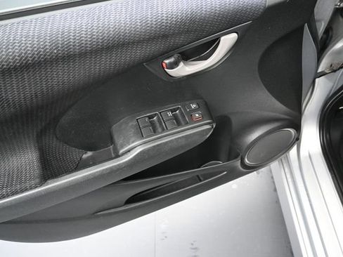 Used 2013 Honda Fit Sport image 20