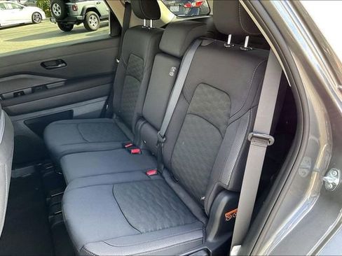 New 2026 Nissan Pathfinder SV image 15