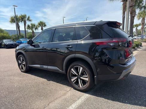 Used 2024 Nissan Rogue SL w/ SL Premium Package FWD image 23