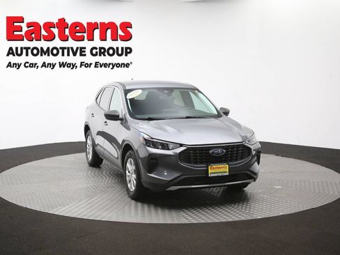 Used 2024 Ford Escape Active AWD/4WD image 51