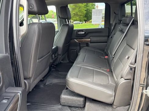 Used 2022 Chevrolet Silverado 2500 LT w/ Midnight Edition AWD/4WD image 10
