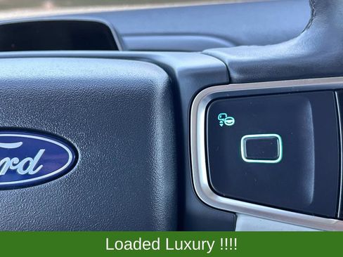 Used 2025 Ford Expedition Platinum w/ Driver's Package AWD/4WD image 29