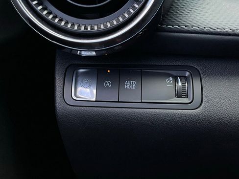 Used 2025 Chevrolet Equinox LT image 20