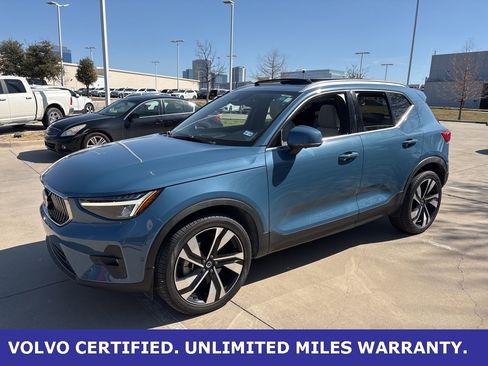 Certified 2023 Volvo XC40 B5 Plus w/ Driver Assist Package image 1