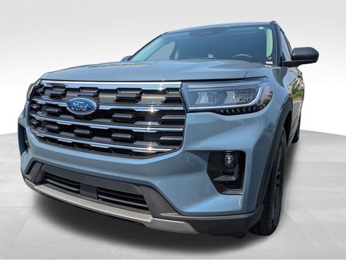 New 2026 Ford Explorer Active w/ Active Comfort Package RWD image 10
