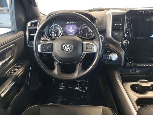 Used 2024 RAM 1500 Laramie image 11