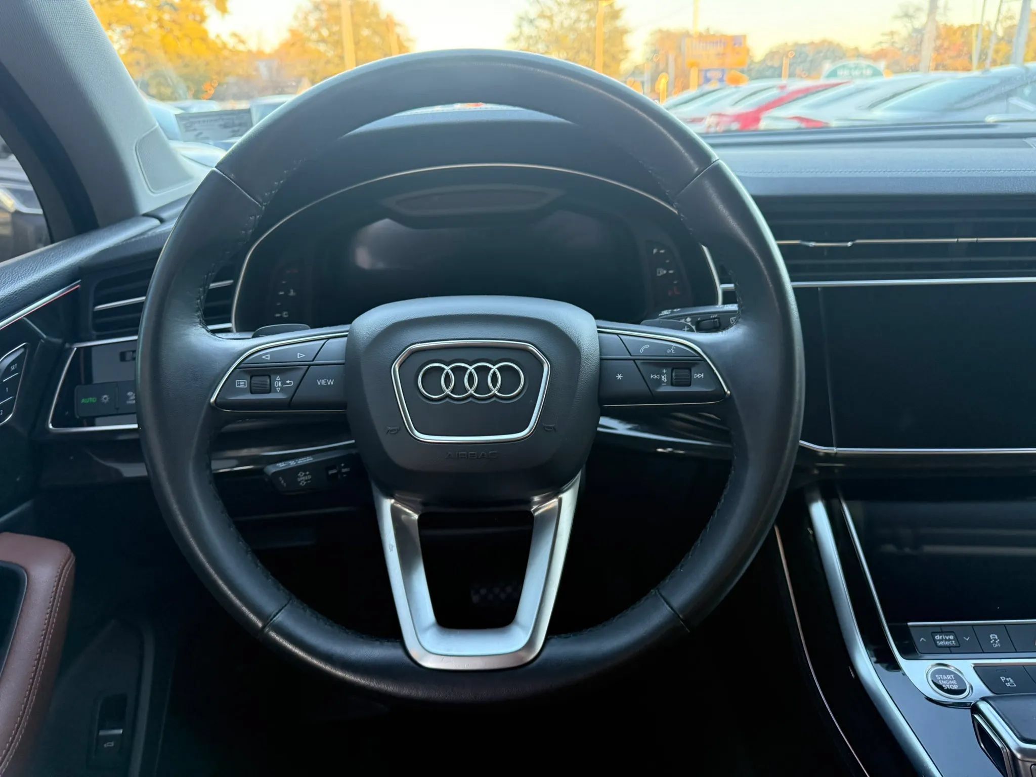 Used 2023 Audi Q7 3.0T Premium Plus w/ Premium Plus Package AWD/4WD image 9