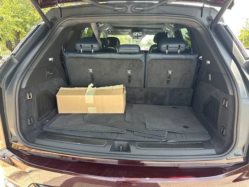 Used 2025 Cadillac Escalade IQ Luxury 2 w/ LPO, Premium Carpet Package AWD/4WD image 45