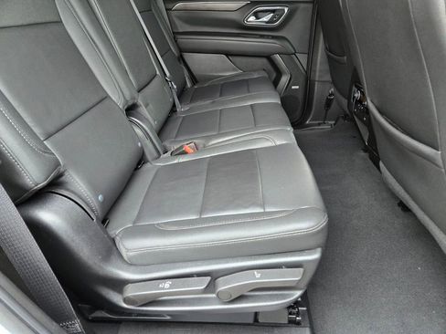 Used 2022 Chevrolet Tahoe LT image 16