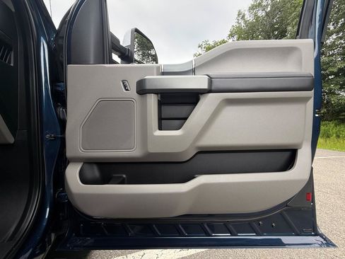 Used 2017 Ford F350 XLT AWD/4WD image 36