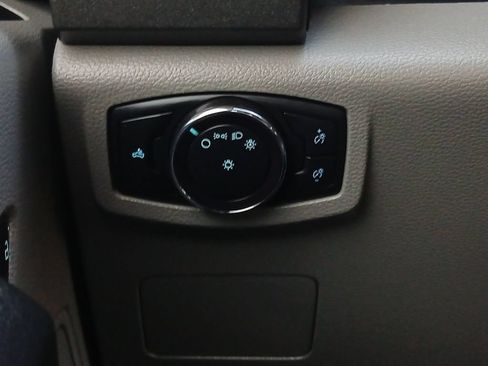 Used 2020 Ford F250 XL w/ STX Appearance Package AWD/4WD image 12