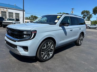 Used 2025 Ford Expedition Platinum w/ Platinum Ultimate Package