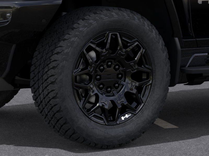 New 2026 GMC Hummer EV 4x4 Crew Cab image 9