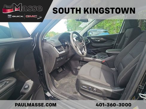 Used 2024 GMC Terrain SLE w/ Driver Convenience Package AWD/4WD image 14
