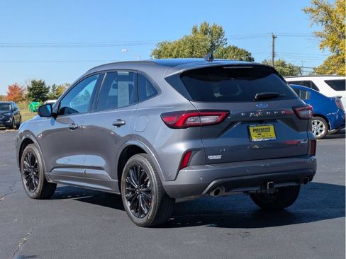 Used 2023 Ford Escape ST-Line Elite w/ Premium Technology Package AWD/4WD image 6