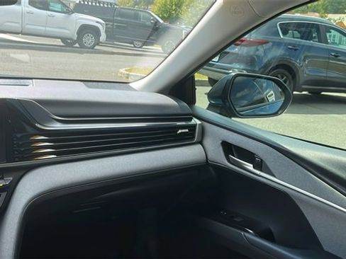 Certified 2025 Toyota Camry LE image 22