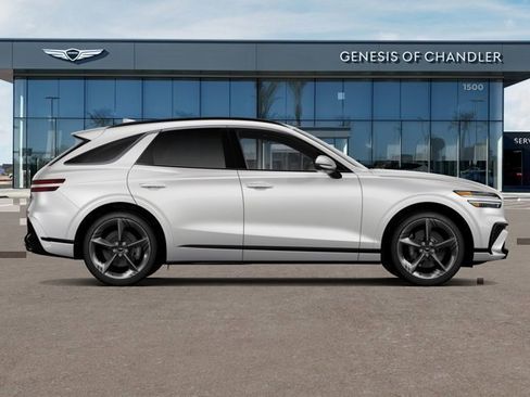 Certified 2026 Genesis GV70 3.5T Sport Prestige AWD/4WD image 4