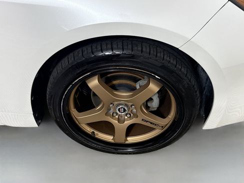 Used 2021 Toyota Corolla SE image 32