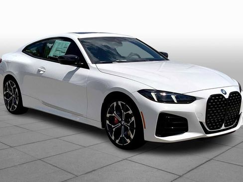 New 2025 BMW 430i xDrive Coupe w/ M Sport Package image 2